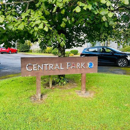 A Room In Central Park Apts Carrick on Shannon Dış mekan fotoğraf